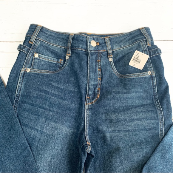 Brand New Anthropologie Pilcro buckled ultra high rise cropped slim jeans - Picture 7 of 9